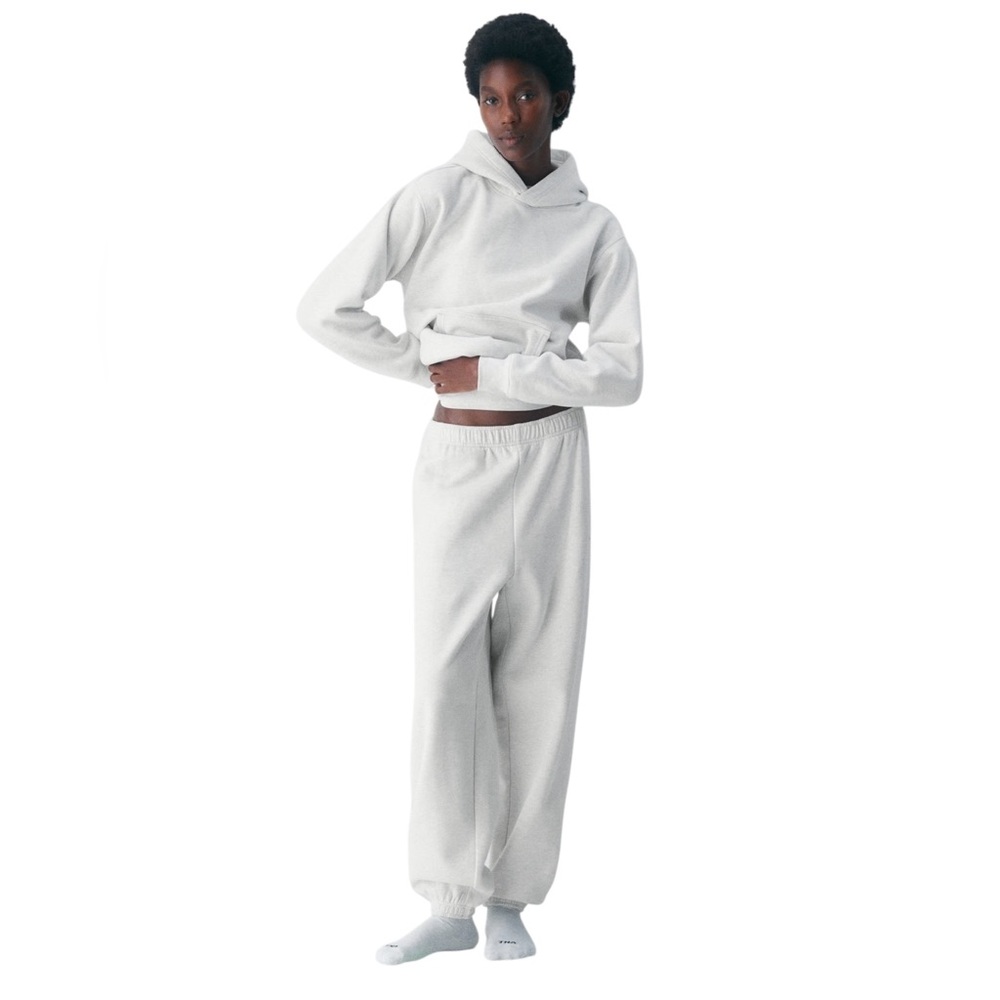Aritzia Heather Cloud White Cozy Sweatfleece Mega Jogger size XS